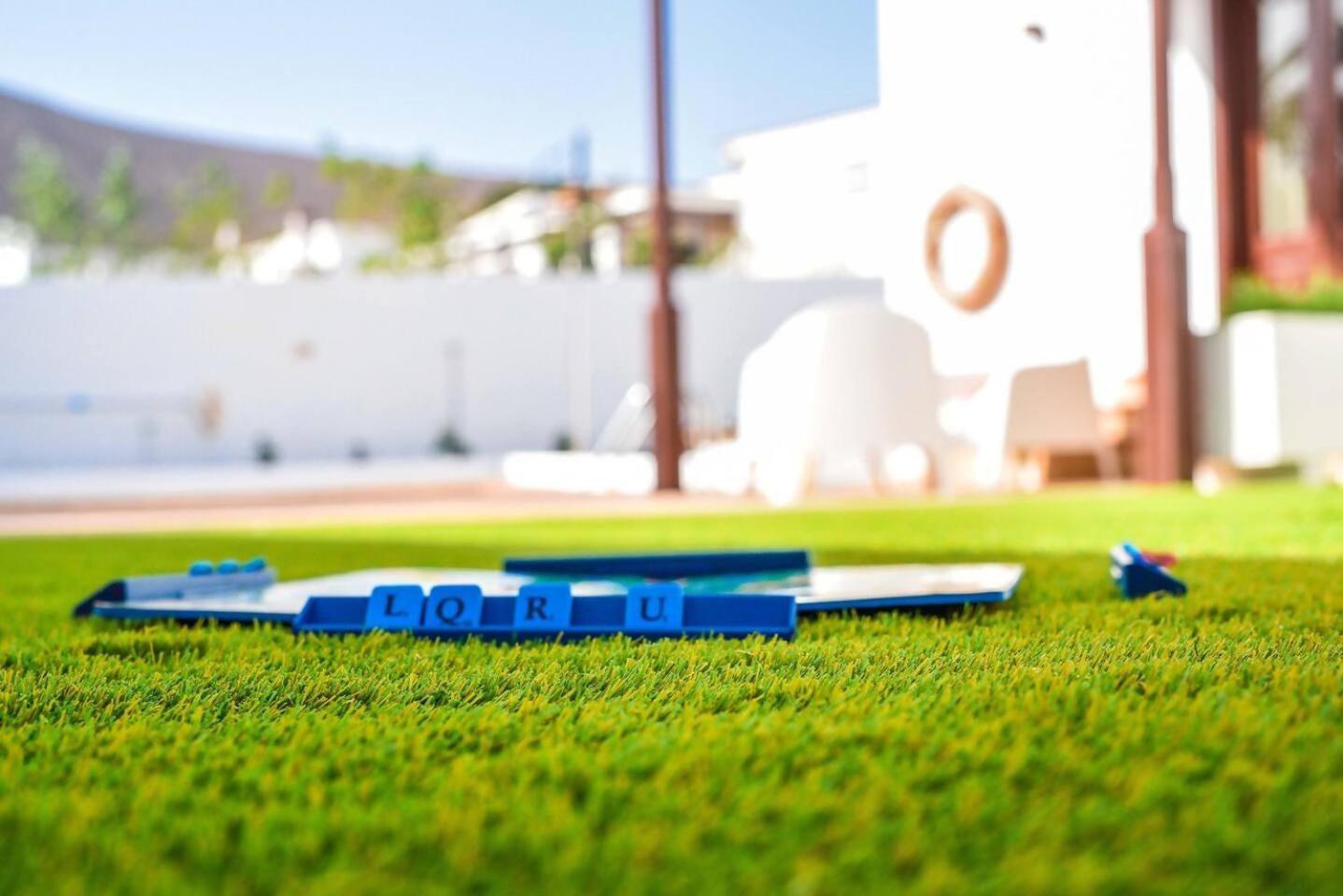 Agradable Y Familiar Con Piscina Casa Inima Villa Playa Blanca  Kültér fotó