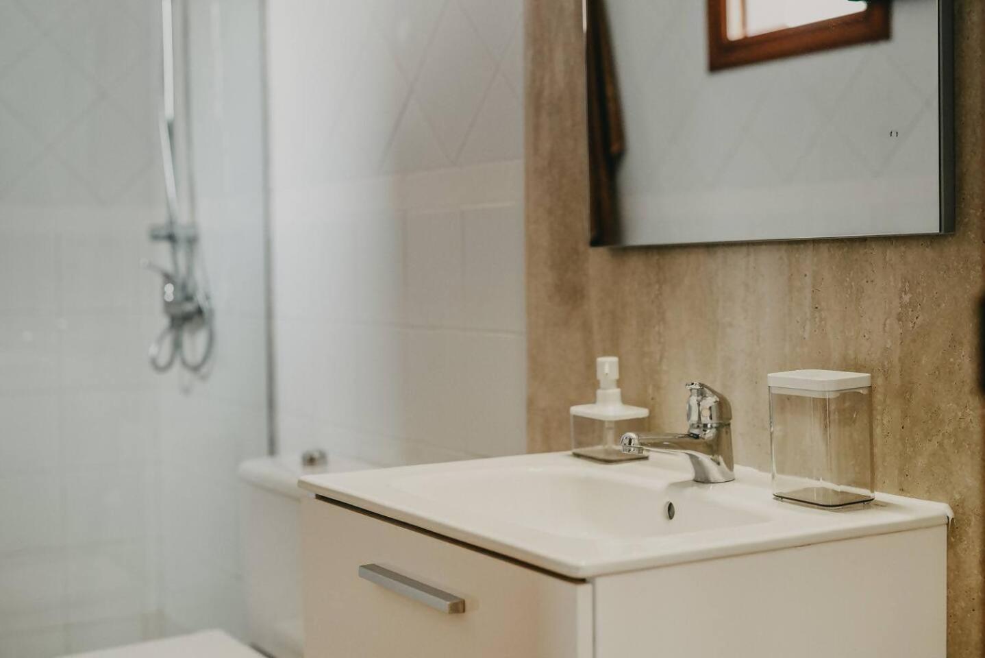 Agradable Y Familiar Con Piscina Casa Inima Villa Playa Blanca  Kültér fotó